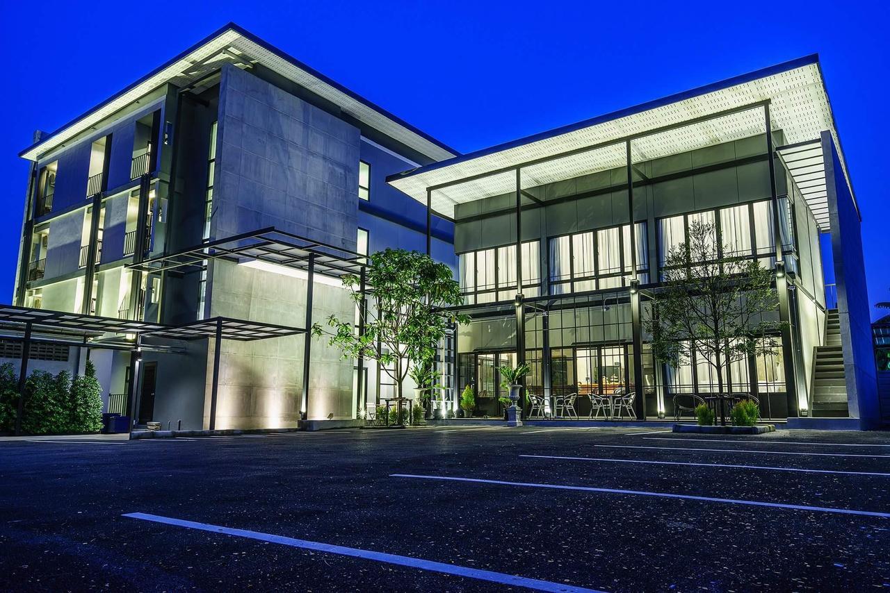 Villa23 Residence Bangkok Bagian luar foto