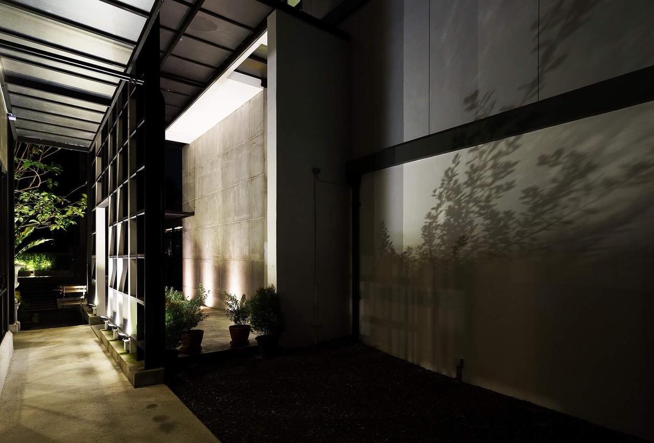 Villa23 Residence Bangkok Bagian luar foto